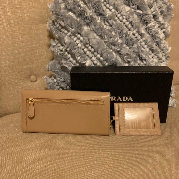 PRADA Portafoglio Pattina Wallet, NWT, 100% Auth - Picture 2 of 8